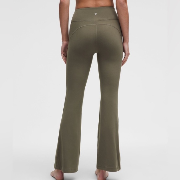 Lululemon Groove Nulu High Rise Flared Pant - Picture 1 of 2